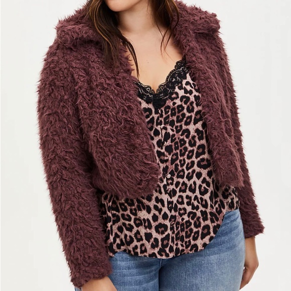 Torrid Rose Brown Faux Fur Open Front Crop Jacket NWOT 1X - Picture 1 of 11